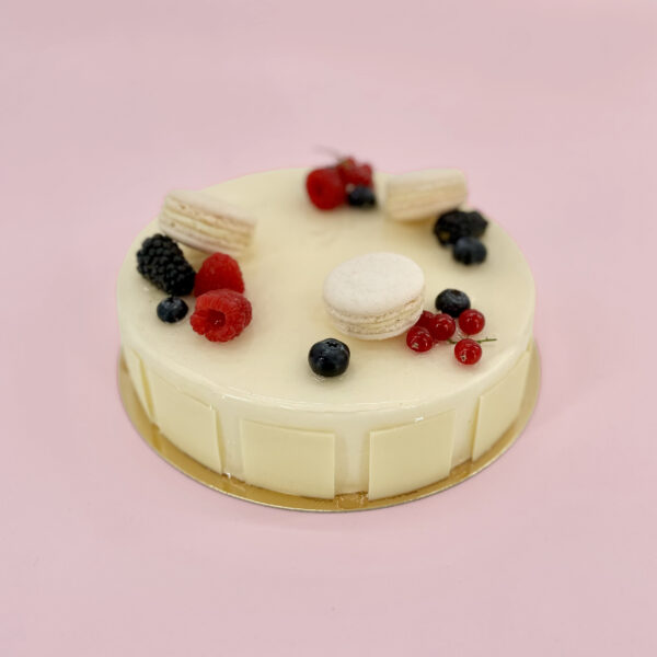 Mousse-Torte aus weißer Schokolade
